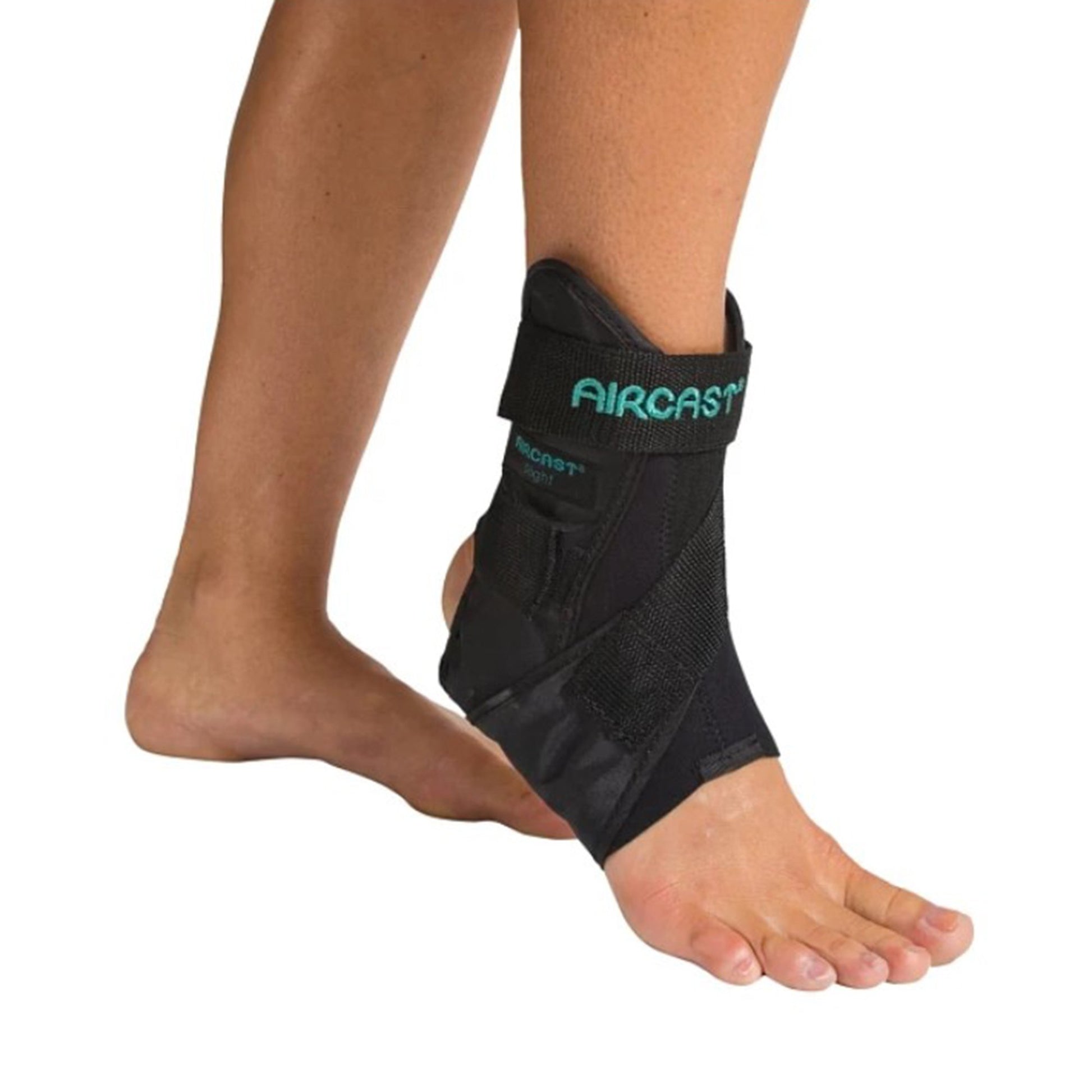 AirSport™ Left Ankle Support, Large