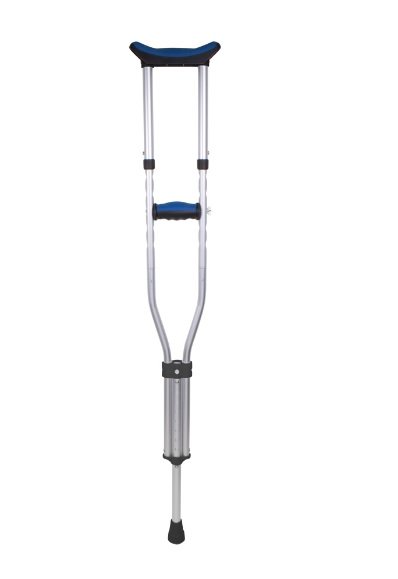 Carex Folding Underarm Crutches, 4'11" – 6'4"